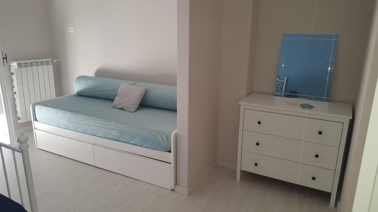Galu Guest House Gaeta Luaran gambar