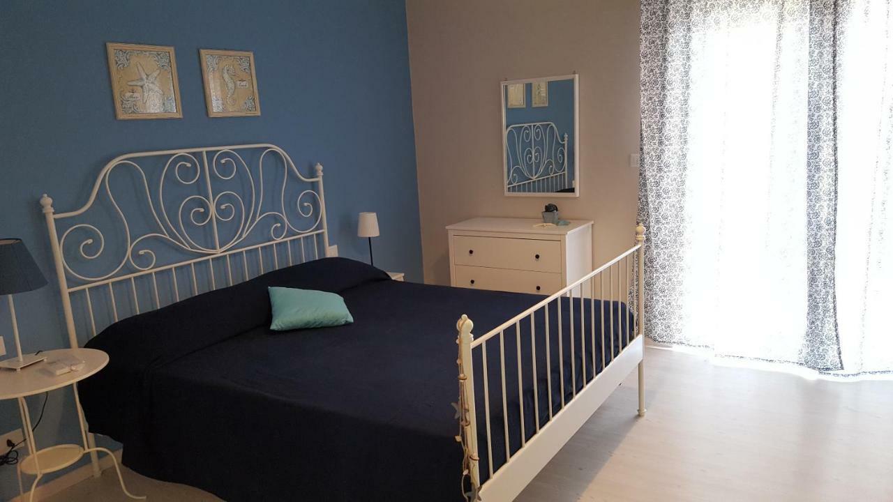Galu Guest House Gaeta Luaran gambar